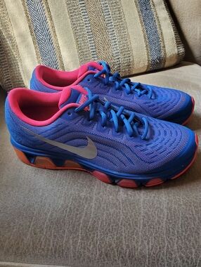 Nike Women's Air Max Tailwind 6 sneakers in a blue and pink Size 8.5